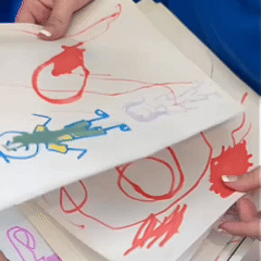 Marco para obras de arte intercambiables A4 | Exhibe y guarda las obras de arte de tu hijo en segundos